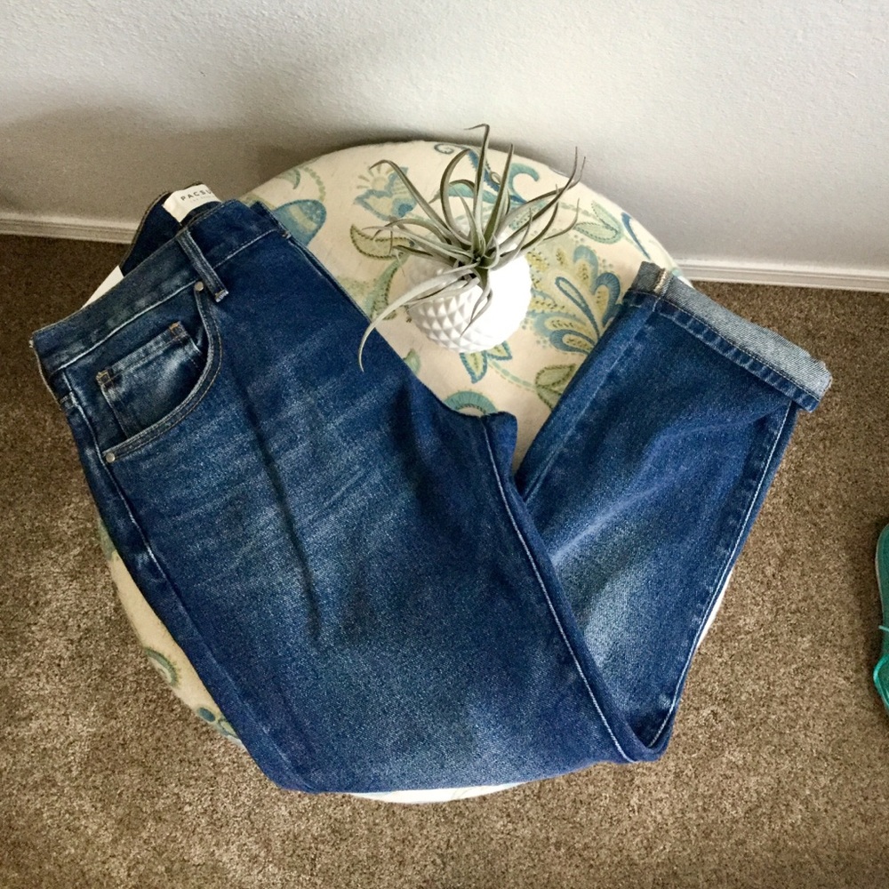 PACSun girlfriend jeans. NWT.